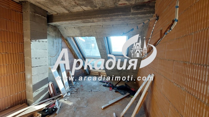 Продава МНОГОСТАЕН, гр. Пловдив, Център, снимка 3 - Апартаменти - 52821456