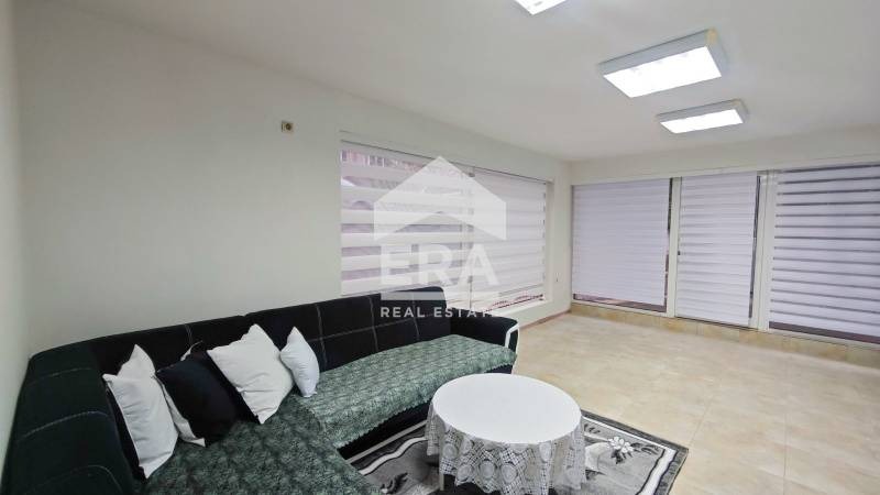 En venta  Oficina Targovishte , Tsentar , 78 metros cuadrados | 33548219 - imagen [2]