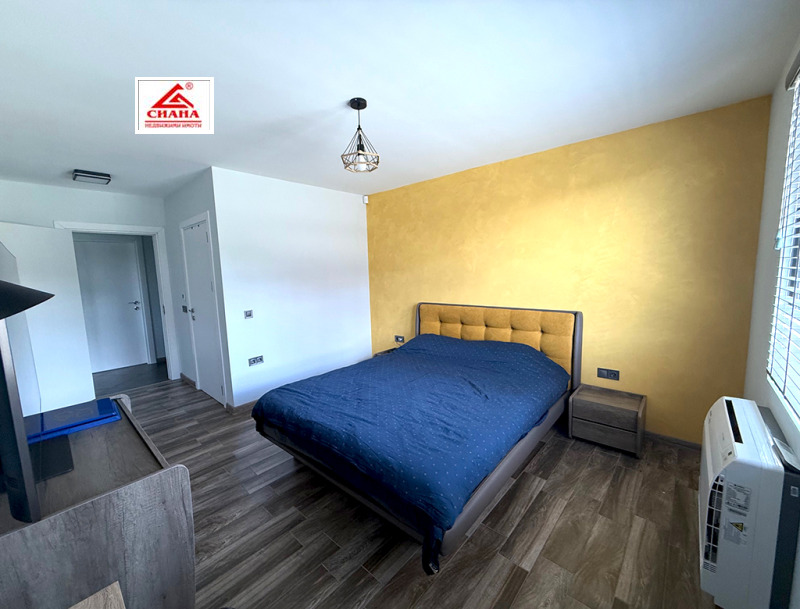 Eladó  Ház Gabrovo , Tlacsnici , 250 négyzetméter | 43857746 - kép [13]
