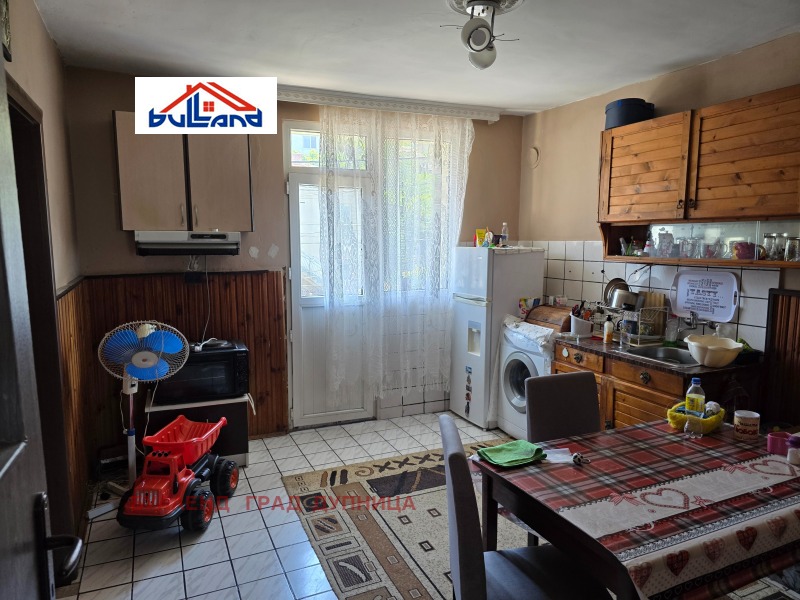 Til salg  Hus region Kyustendil , Dupnitsa , 250 kvm | 76234425 - billede [5]
