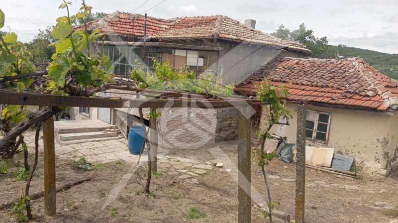 Продава  Къща, област Бургас, с. Климаш • 7 500 € • ID 30312233 — holmes.bg - [1] 