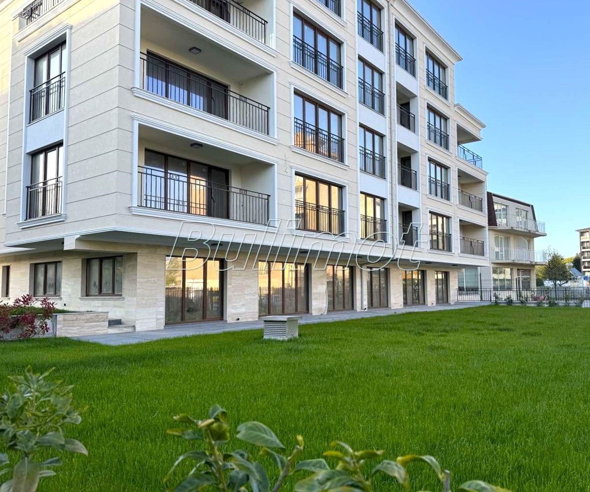 Продава 3-СТАЕН, гр. Варна, к.к. Св.Св. Константин и Елена, снимка 2 - Апартаменти - 53038924