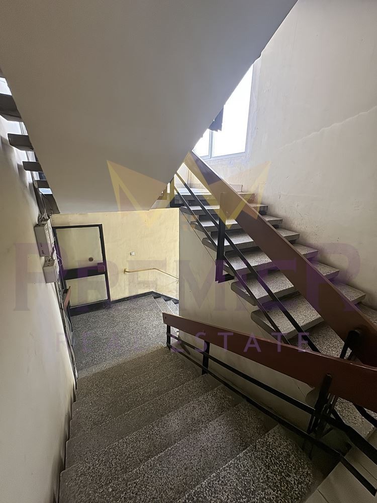 Till salu  2 sovrum Sofia , Krasna poljana 3 , 71 kvm | 96626610 - bild [12]