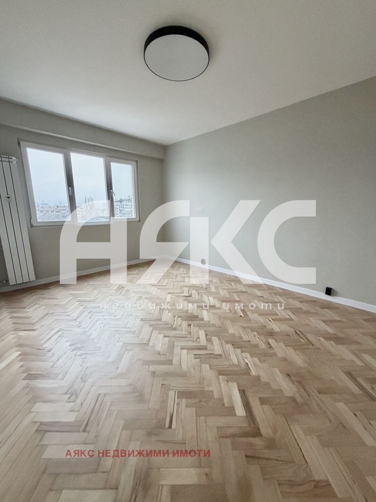 Продава 3-СТАЕН, гр. София, Сердика, снимка 4 - Апартаменти - 54056934