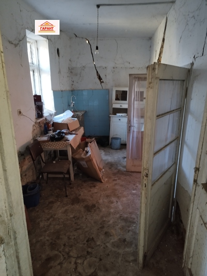 Продава КЪЩА, с. Садовец, област Плевен, снимка 8 - Къщи - 47922490