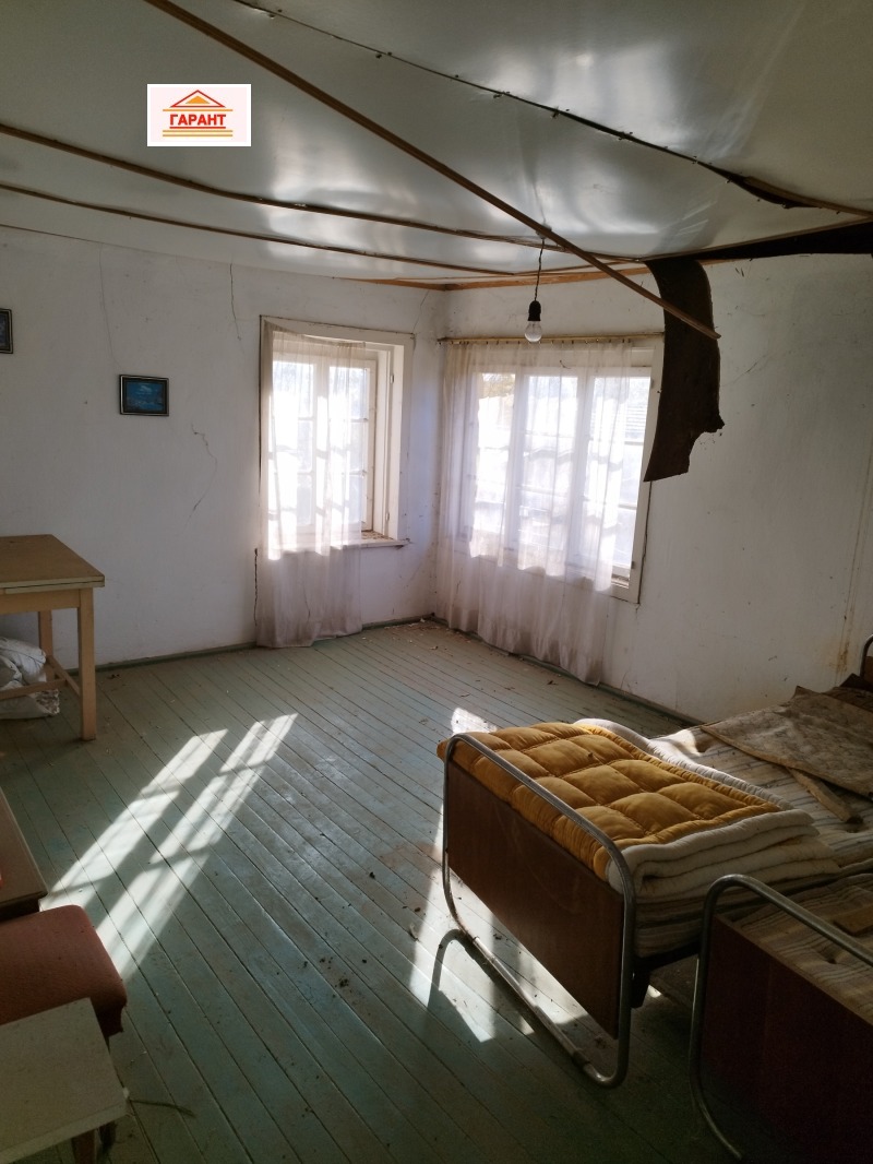 Продава КЪЩА, с. Садовец, област Плевен, снимка 5 - Къщи - 47922490