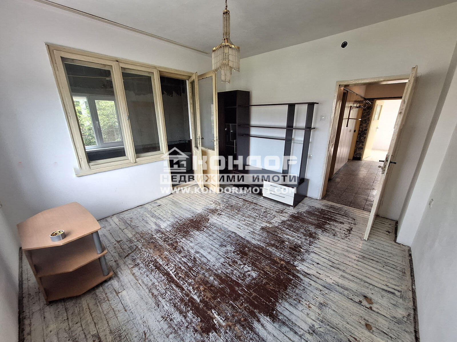 Продава ЕТАЖ ОТ КЪЩА, гр. Пловдив, Кършияка, снимка 3 - Етаж от къща - 55320621