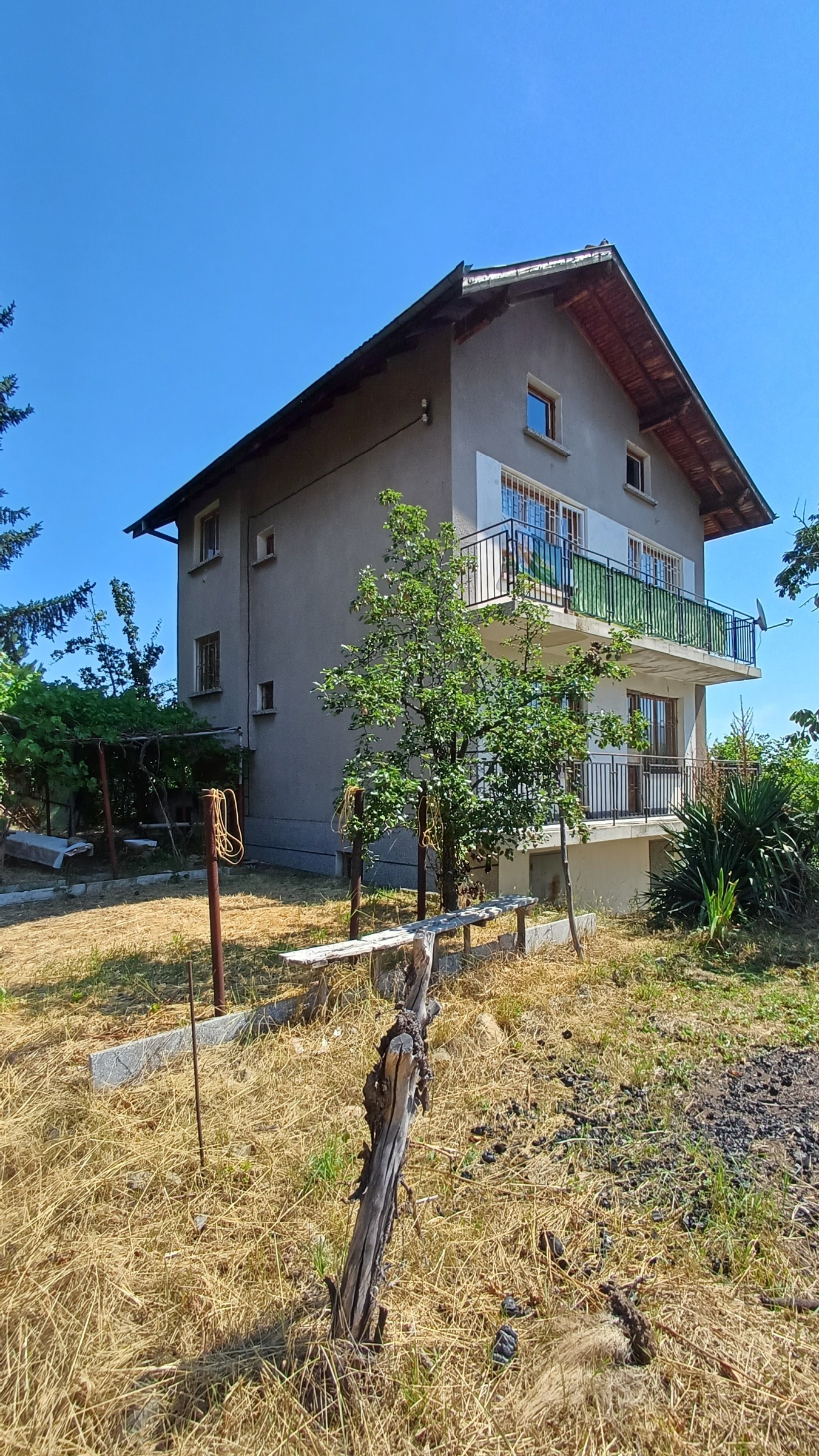 Продава КЪЩА, гр. София, м-т Детски град, снимка 2 - Къщи - 55305296