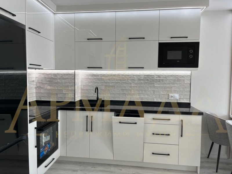 Продава  2-стаен, град Пловдив, Христо Смирненски •  213 750 EUR • ID 95522149 — holmes.bg - [1] 