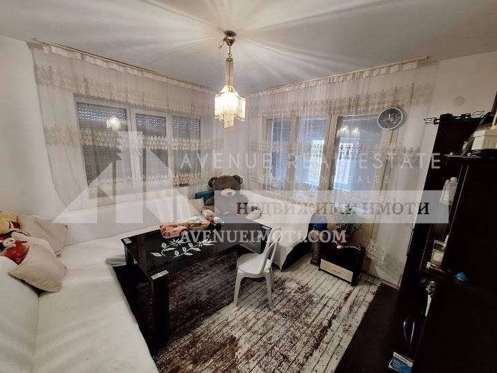 Продава 3-СТАЕН, гр. Пловдив, Захарна фабрика, снимка 2 - Апартаменти - 55797455
