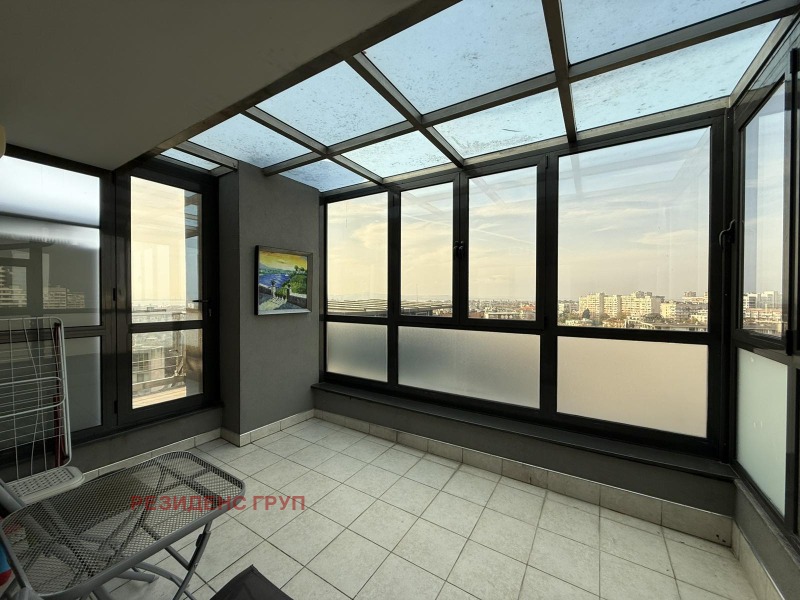 Продава МНОГОСТАЕН, гр. Бургас, Лазур, снимка 14 - Апартаменти - 52442959