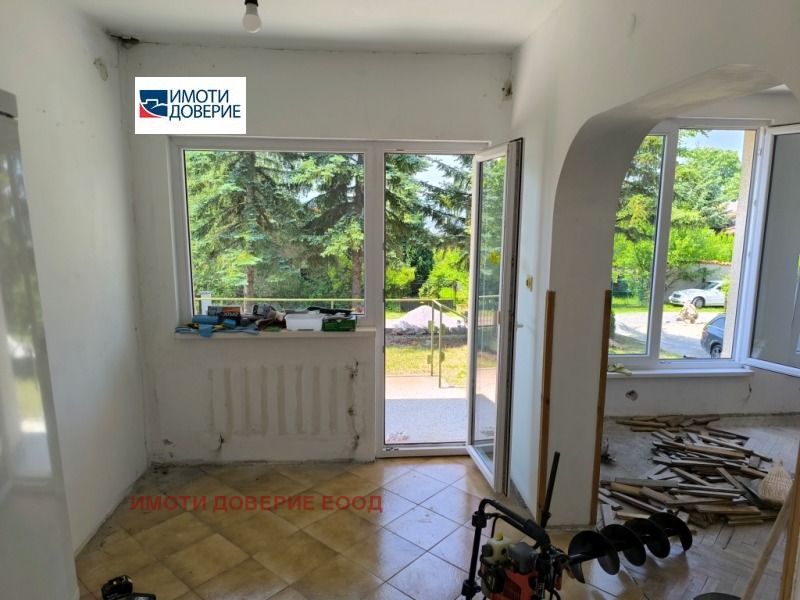 Myytävänä  Talo Pernikin alue , Golemo Butšino , 150 neliömetriä | 52068911 - kuva [5]