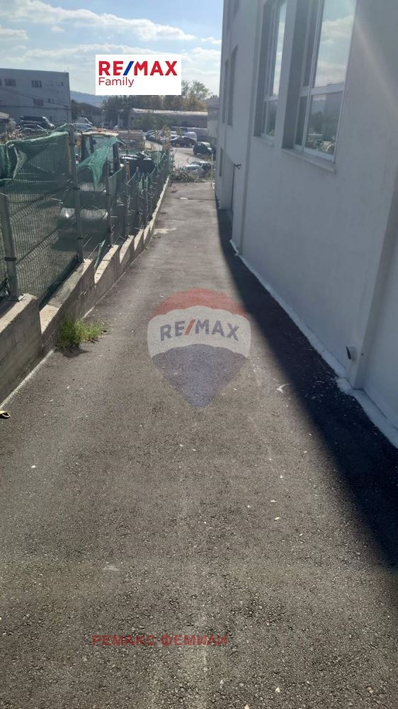 Продава ПРОМ. ПОМЕЩЕНИЕ | Imot.bg — изображение 11