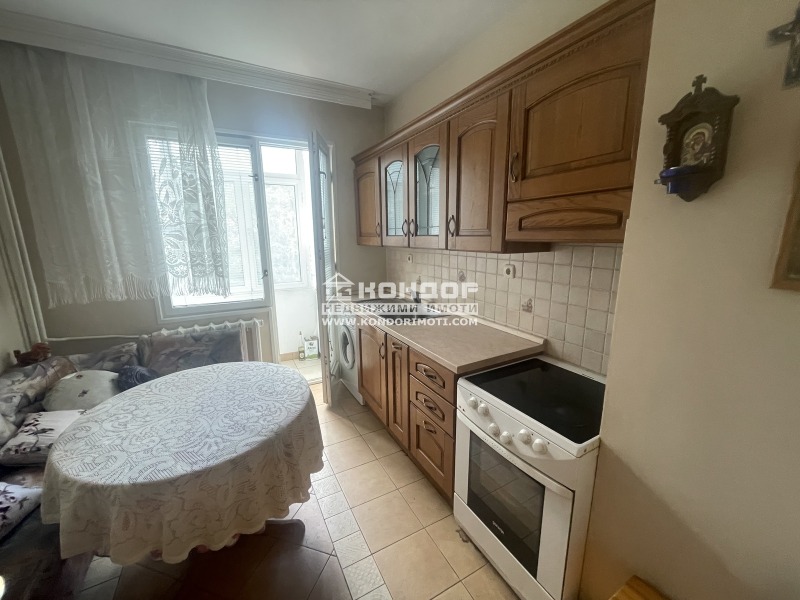 Продава  2-стаен град Пловдив , Кършияка , 64 кв.м | 67856335 - изображение [2]