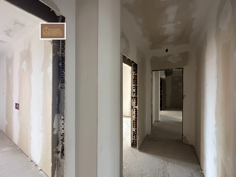Продава  4-стаен град София , Бъкстон , 161 кв.м | 14211915 - изображение [16]