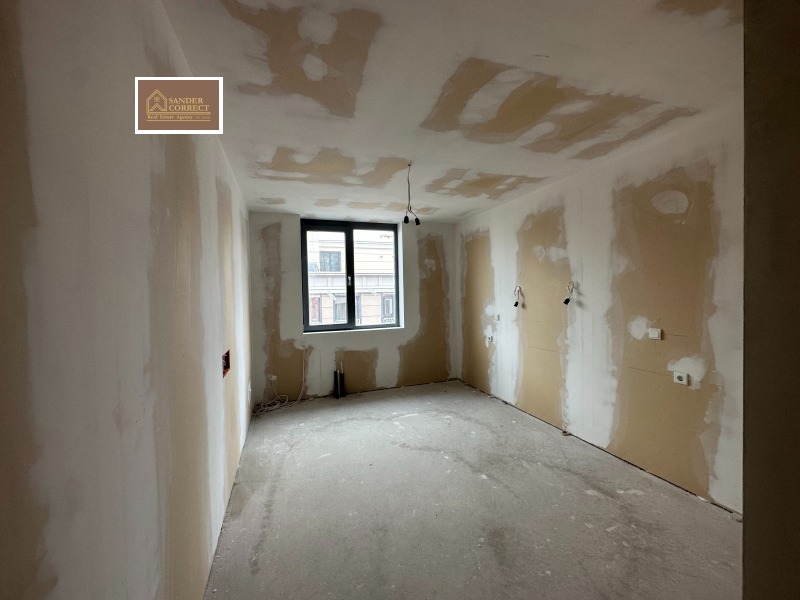 Продава  4-стаен град София , Бъкстон , 161 кв.м | 14211915 - изображение [13]