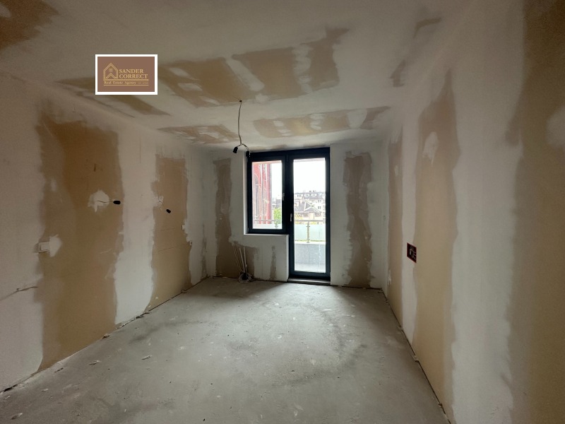 Продава  4-стаен град София , Бъкстон , 161 кв.м | 14211915 - изображение [12]
