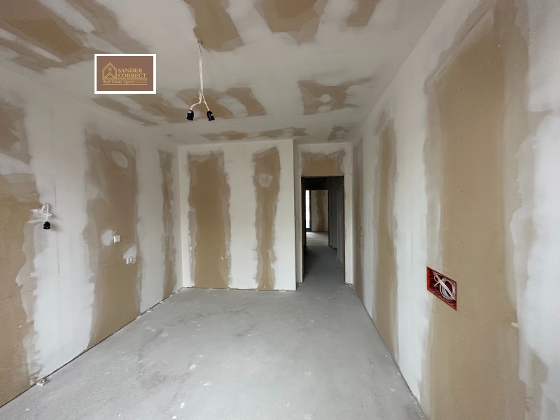 Продава  4-стаен град София , Бъкстон , 161 кв.м | 14211915 - изображение [15]