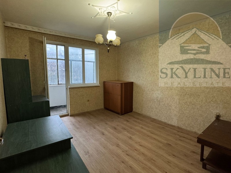 Продава 4-СТАЕН, гр. Варна, Цветен квартал, снимка 4 - Апартаменти - 52721089