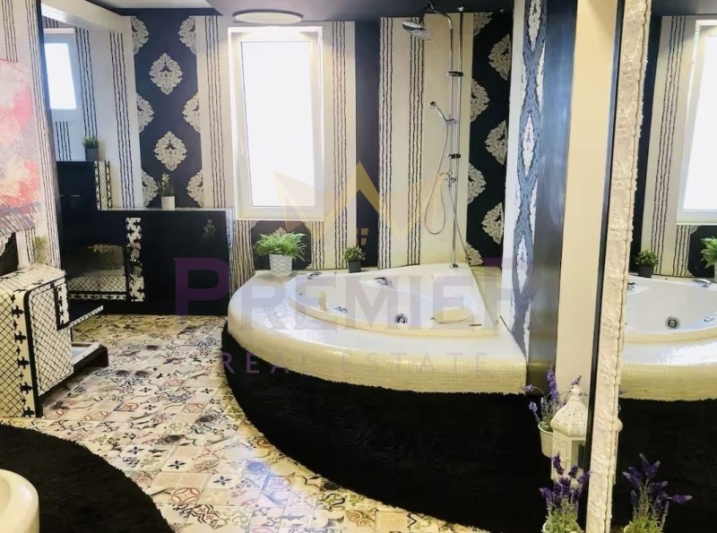 Продава МНОГОСТАЕН, гр. София, Център, снимка 10 - Апартаменти - 53414087