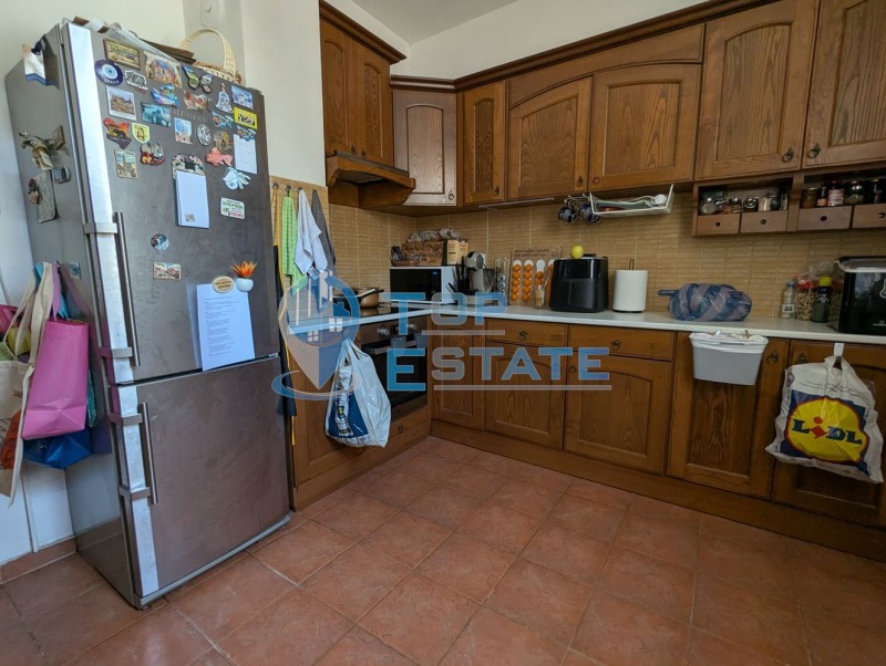 Продава  Къща област Велико Търново , гр. Горна Оряховица , 370 кв.м | 83473676 - изображение [9]