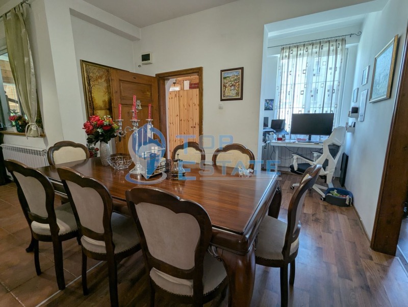 Продава  Къща област Велико Търново , гр. Горна Оряховица , 370 кв.м | 83473676 - изображение [5]