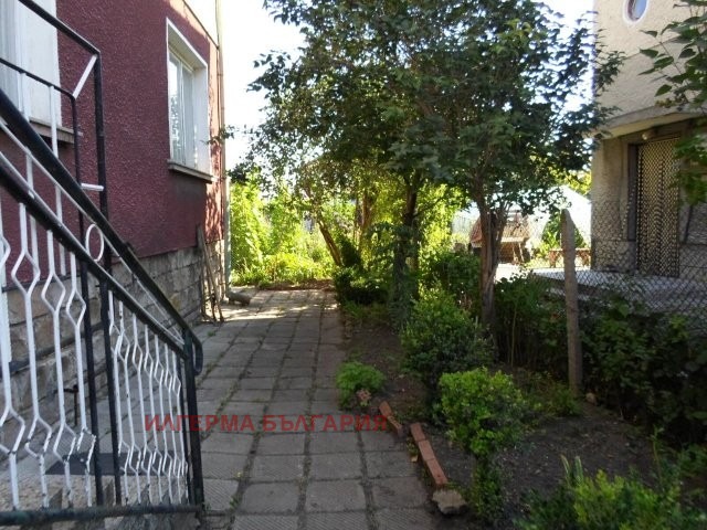 Продава  Къща област София , гр. Етрополе , 110 кв.м | 88346341 - изображение [2]