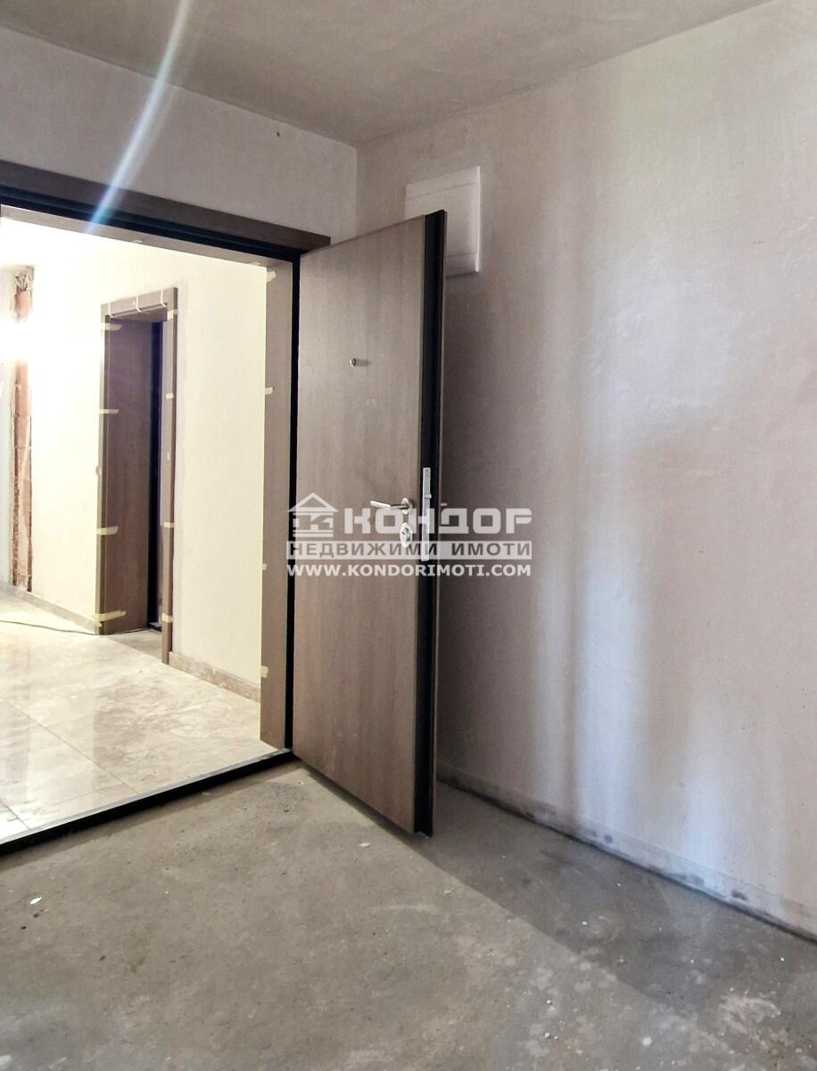 Продава 3-СТАЕН, гр. Пловдив, Остромила, снимка 5 - Апартаменти - 49955679