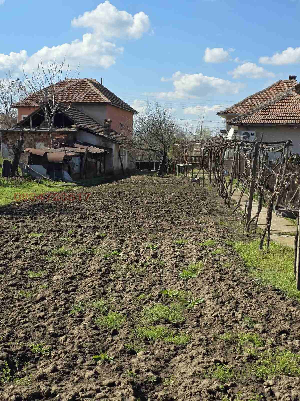 Продава КЪЩА, с. Староселци, област Плевен, снимка 2 - Къщи - 54122839