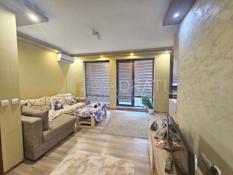 Продава  2-стаен град Пловдив , Кършияка , 69 кв.м | 22649505 - изображение [2]