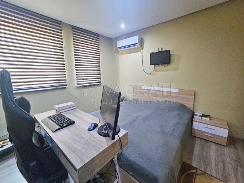 Продава  2-стаен град Пловдив , Кършияка , 69 кв.м | 22649505 - изображение [8]