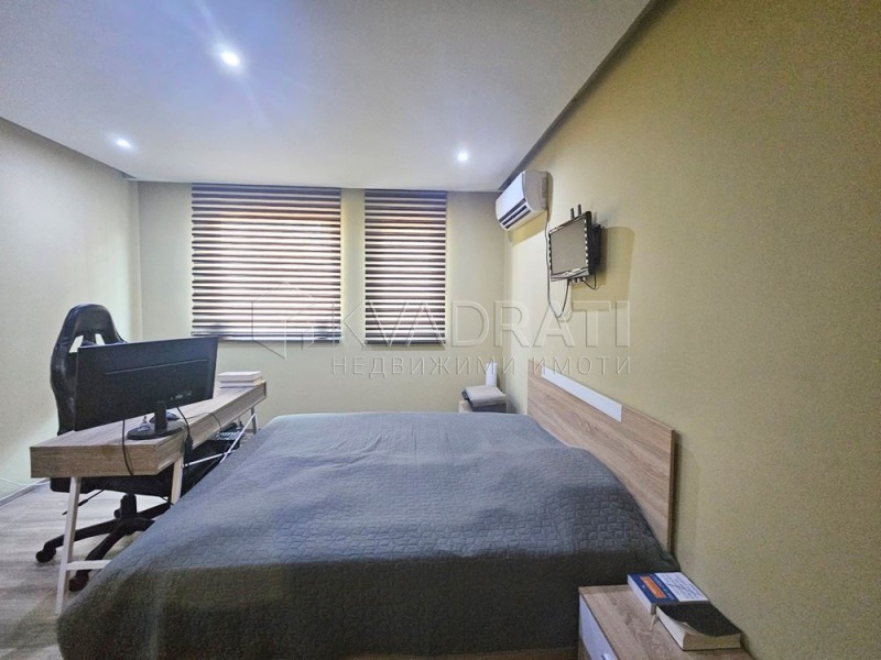 Продава  2-стаен град Пловдив , Кършияка , 69 кв.м | 22649505 - изображение [9]
