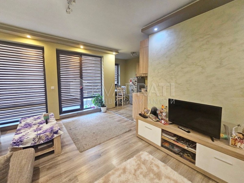 Продава  2-стаен град Пловдив , Кършияка , 69 кв.м | 22649505