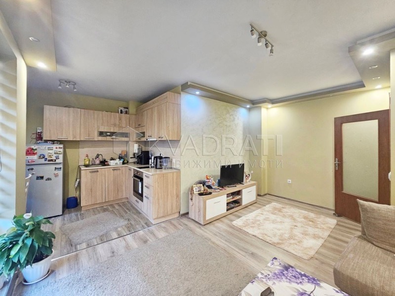 Продава  2-стаен град Пловдив , Кършияка , 69 кв.м | 22649505 - изображение [4]