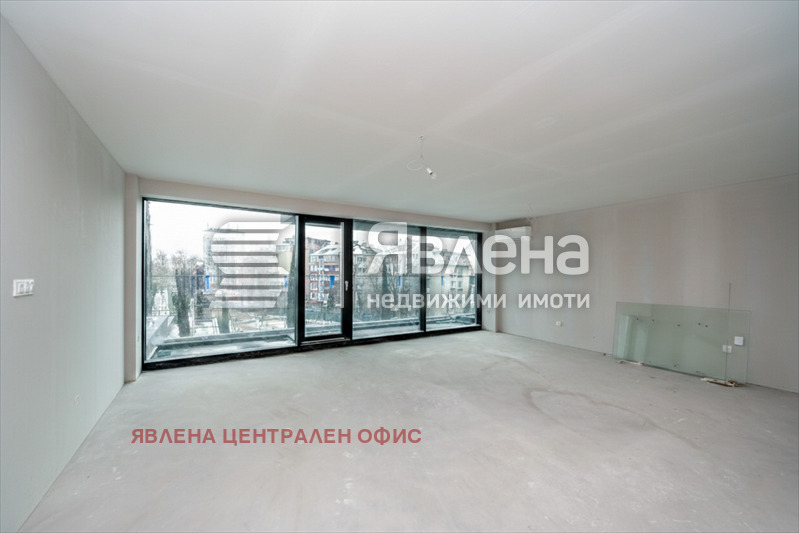 Продава 3-СТАЕН, гр. София, Оборище, снимка 2 - Апартаменти - 53516557