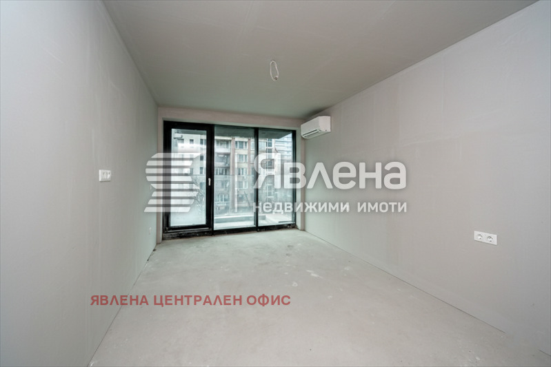 Продава 3-СТАЕН, гр. София, Оборище, снимка 3 - Апартаменти - 53516557