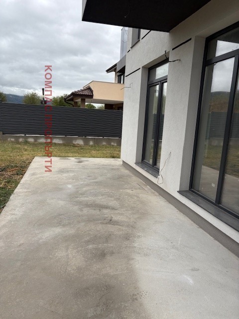 Продава  Къща област София , с. Гара Елин Пелин , 170 кв.м | 41366538 - изображение [2]