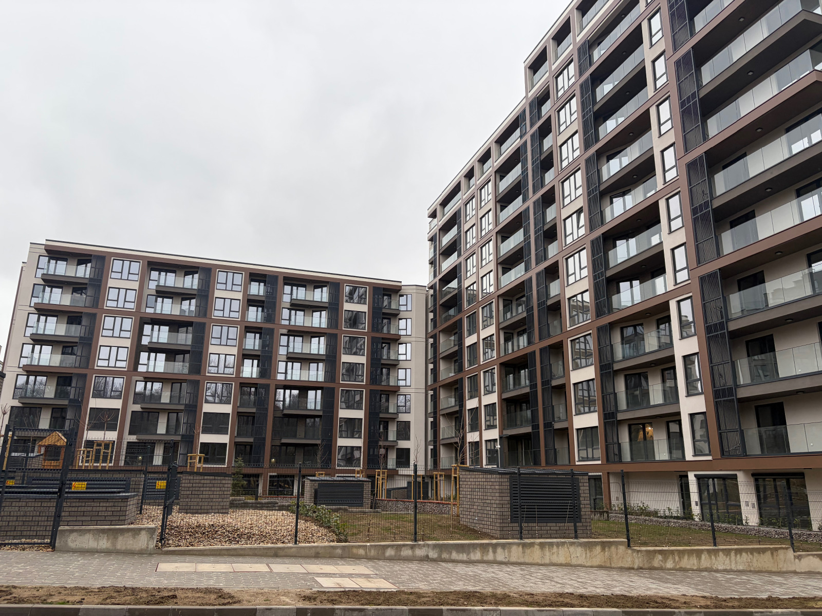 Продава 2-СТАЕН, гр. София, Красно село