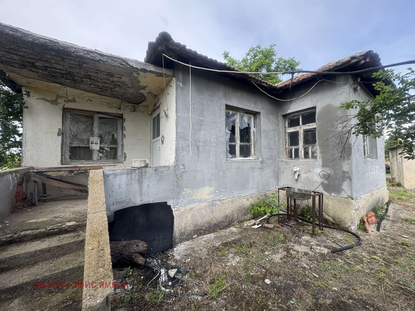 Продава КЪЩА, с. Роза, област Ямбол, снимка 8 - Къщи - 55457235