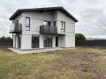Продава КЪЩА, област София, с. Гара Елин Пелин • 380000 € / 743215.40 лв. • 95231614 13