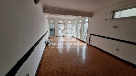 ЗАВЕДЕНИЕ, 210 m2