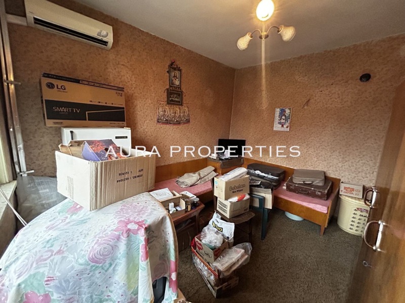 In vendita  2 camere da letto Razgrad , Tsentar , 74 mq | 54100003 - Immagine [2]