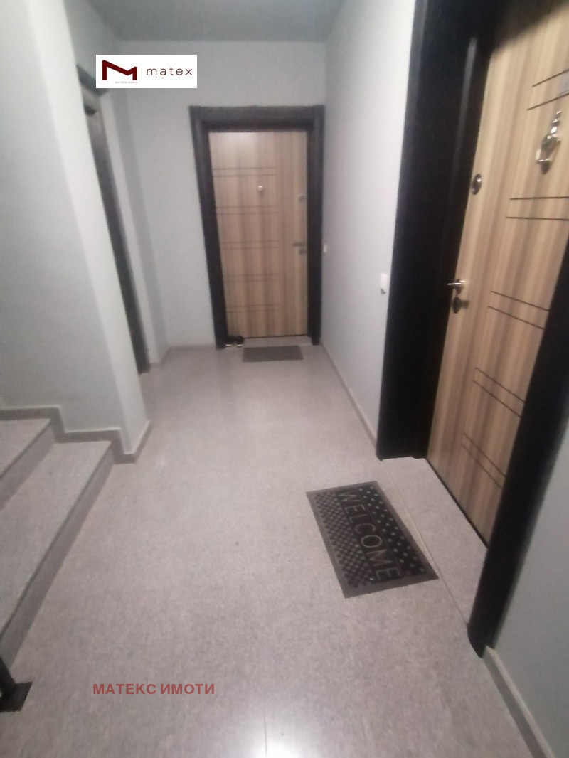 In vendita  2 camere da letto Varna , Izgrev , 104 mq | 35611325 - Immagine [2]