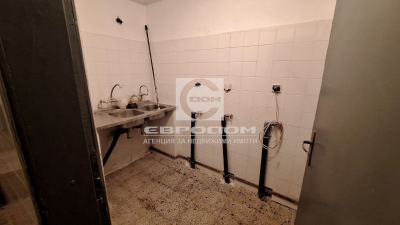 Продава ЗАВЕДЕНИЕ, гр. Стара Загора, Аязмото, снимка 10 - Заведения - 53382368