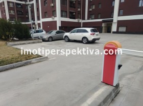 Parkplatz Trakija, Plowdiw 1