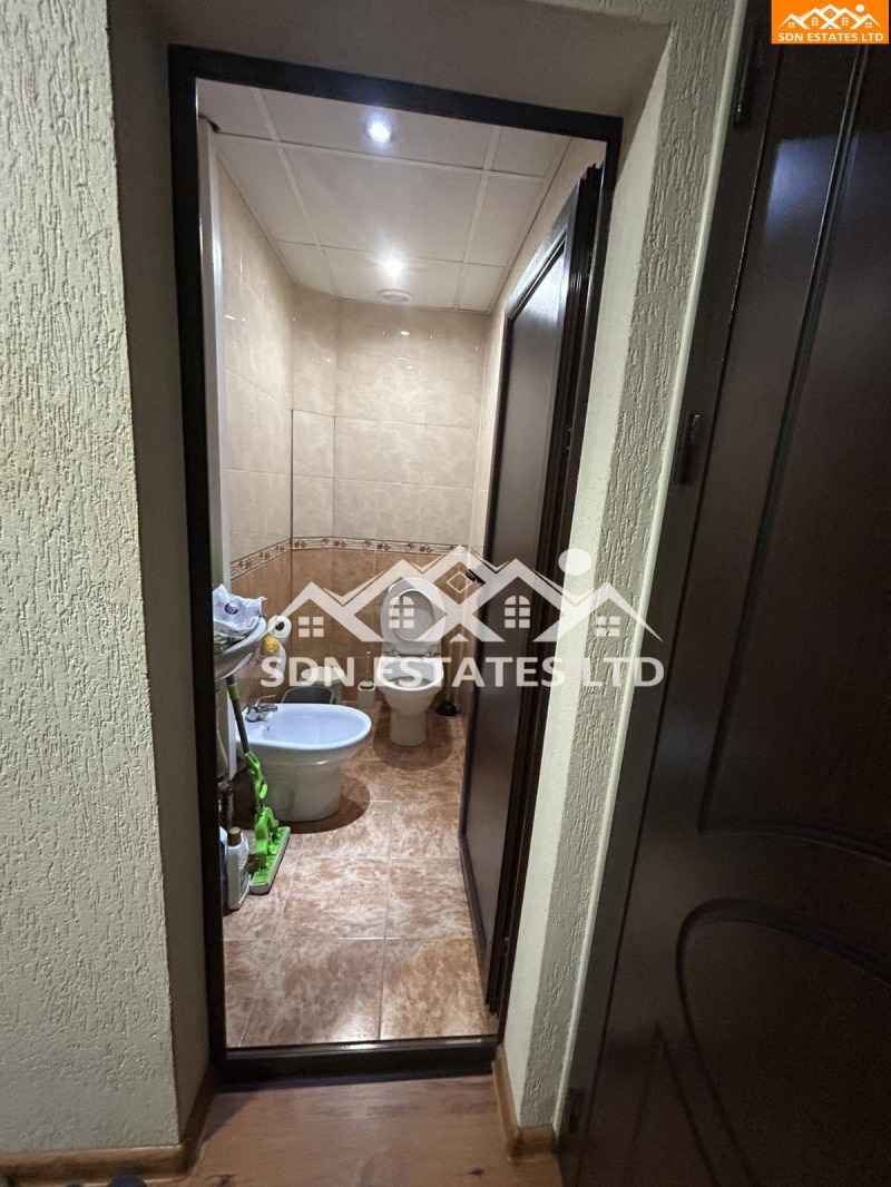 Till salu  3 sovrum region Stara Zagora , Kazanlak , 120 kvm | 54929820 - bild [11]