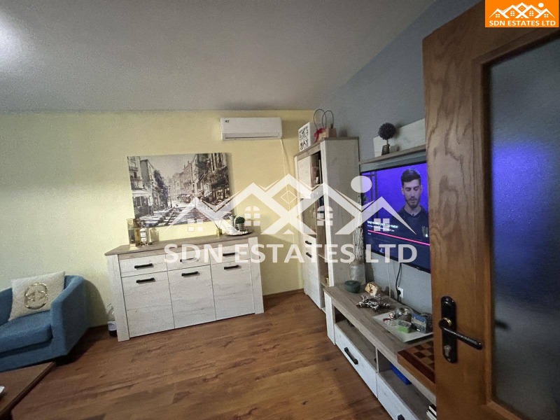Till salu  3 sovrum region Stara Zagora , Kazanlak , 120 kvm | 54929820 - bild [8]
