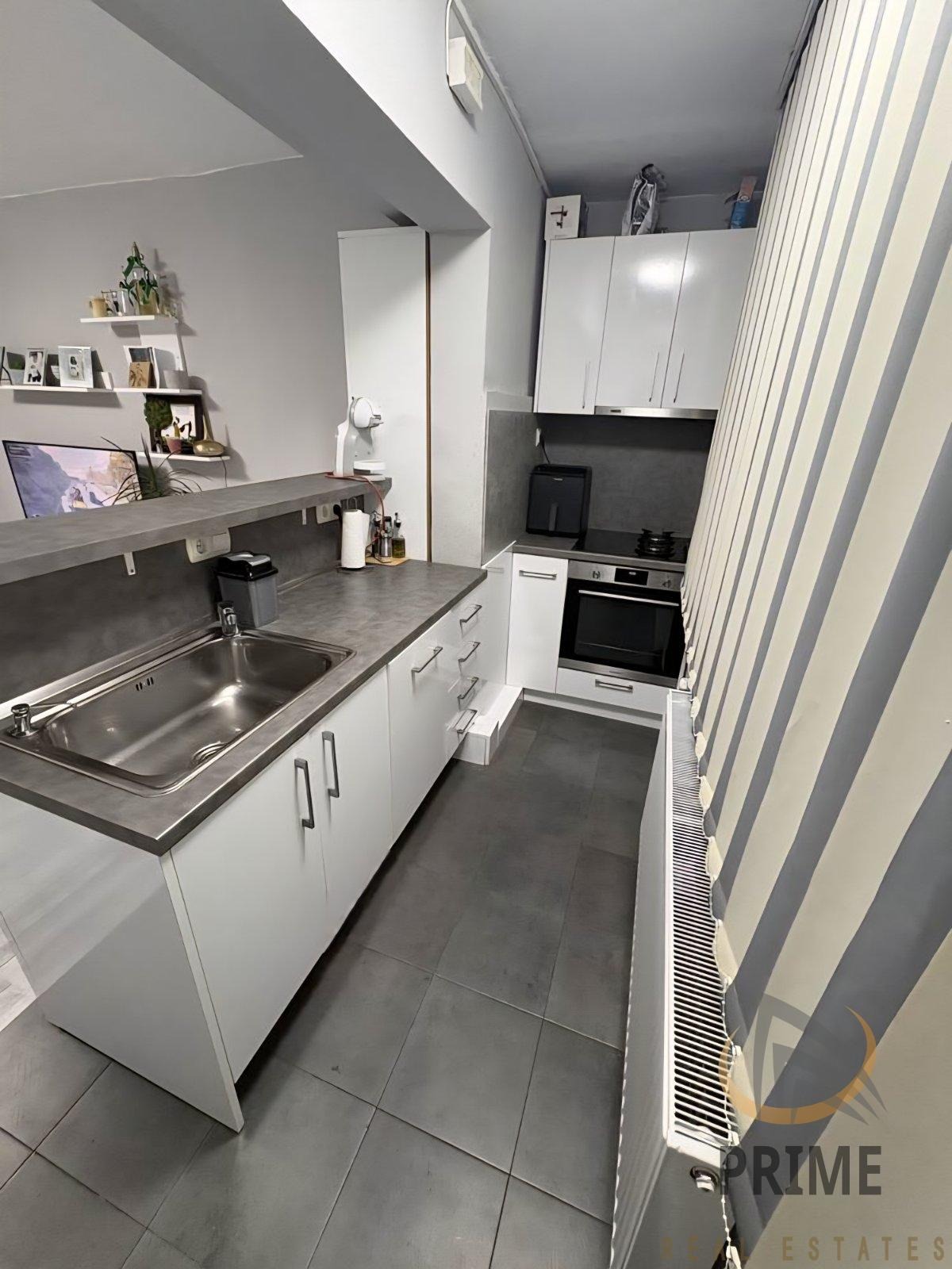 Продава 3-СТАЕН, гр. Бургас, Братя Миладинови, снимка 2 - Апартаменти - 53867063