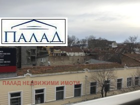 2-стаен град Варна, Операта 1