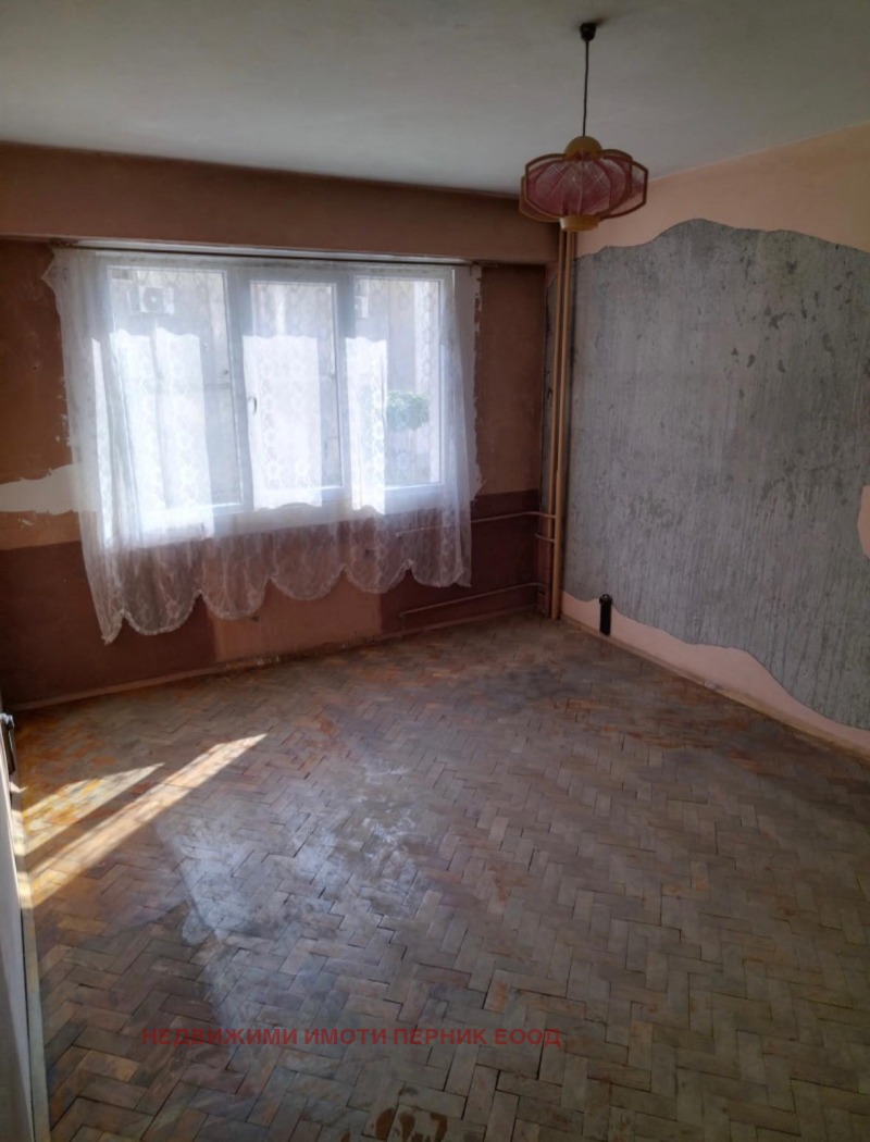 Продаја  1 спаваћа соба Перник , Изток , 60 м2 | 14822488 - слика [8]